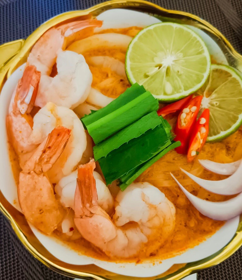 Authentic Thai Tom Yum Noodle Soup – Rice Noodles & Broth - 4 Pack