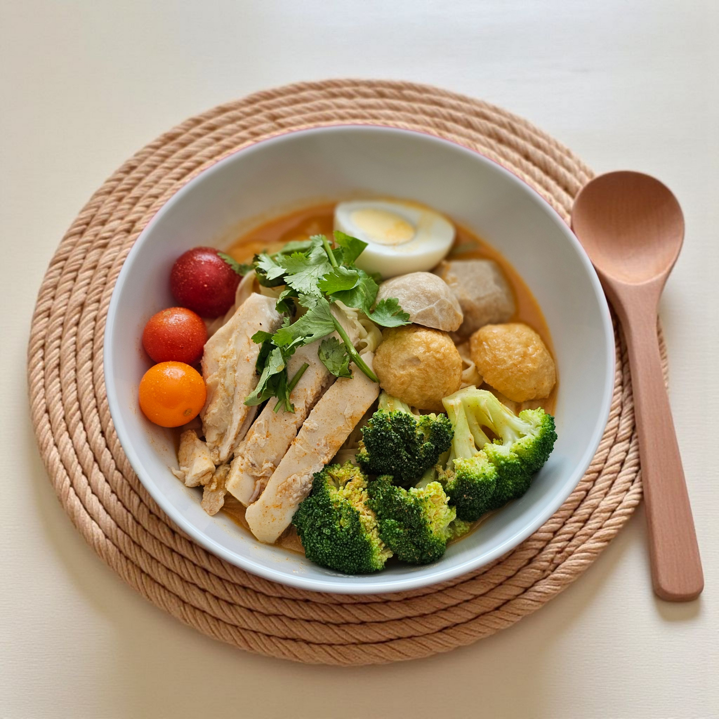 Authentic Northern Thai Khao Soi - Beef Flavor – Noodles & Broth - 4 Pack